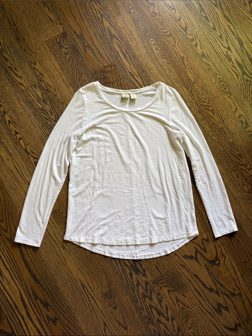 Lucy & Laurel White Long Sleeve Top